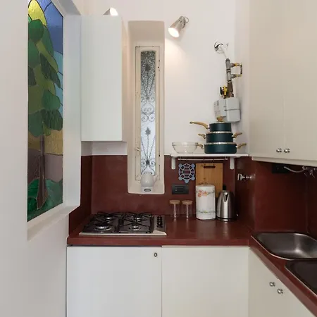 Cit Cozy Penthouse Appartamento